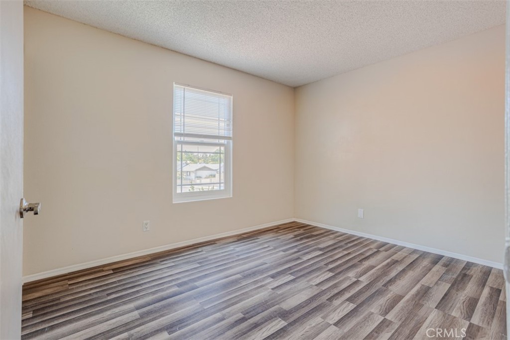 13835 Magnolia Street