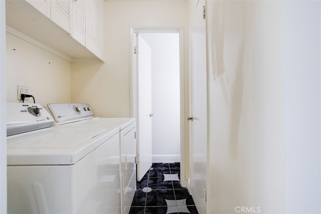 13835 Magnolia Street