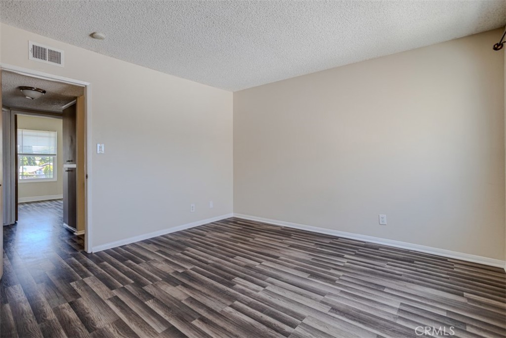 13835 Magnolia Street