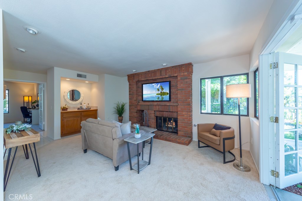 4420 E Ardmore Street