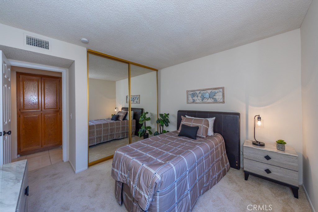 4420 E Ardmore Street