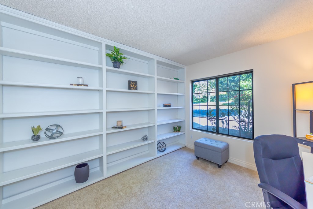 4420 E Ardmore Street