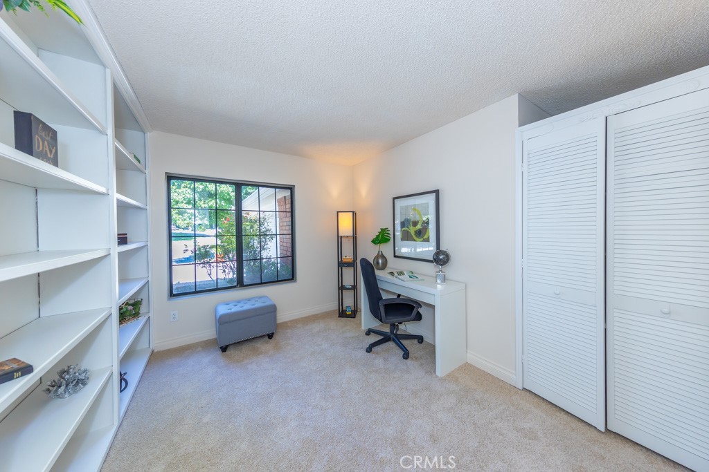 4420 E Ardmore Street