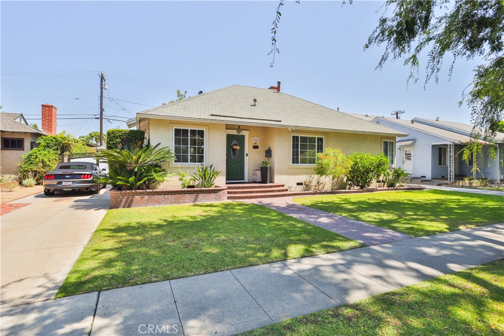 5361 E Willow Street