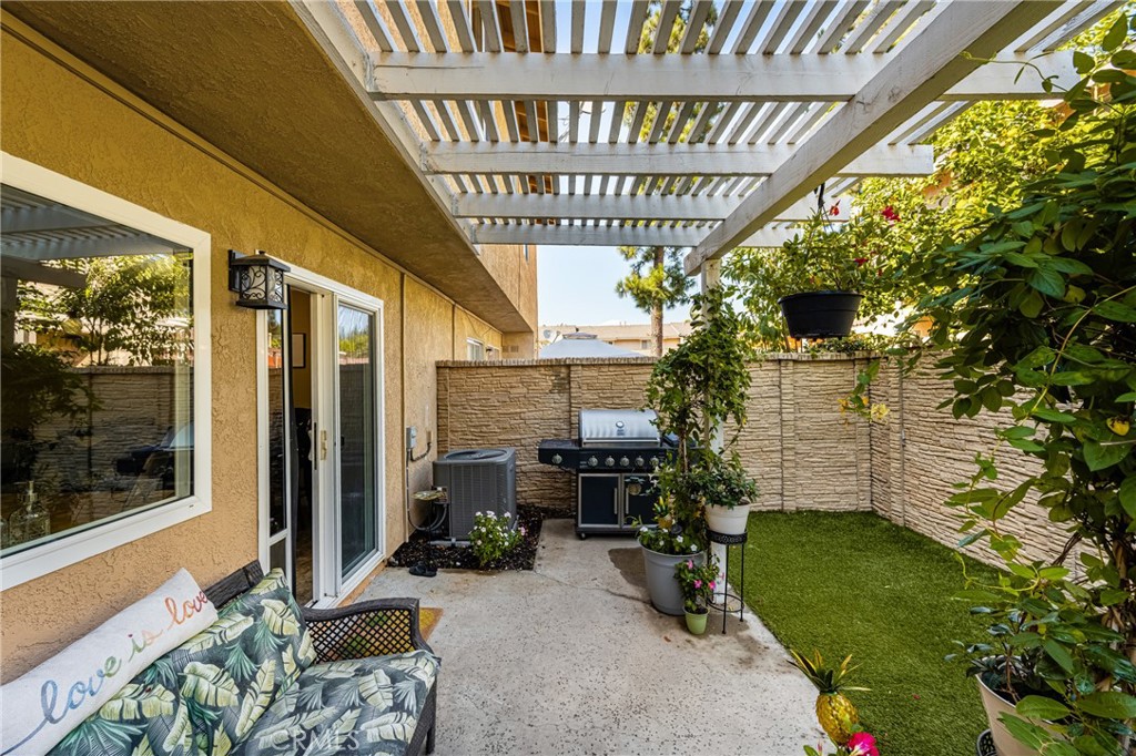 314 South Caliente Court