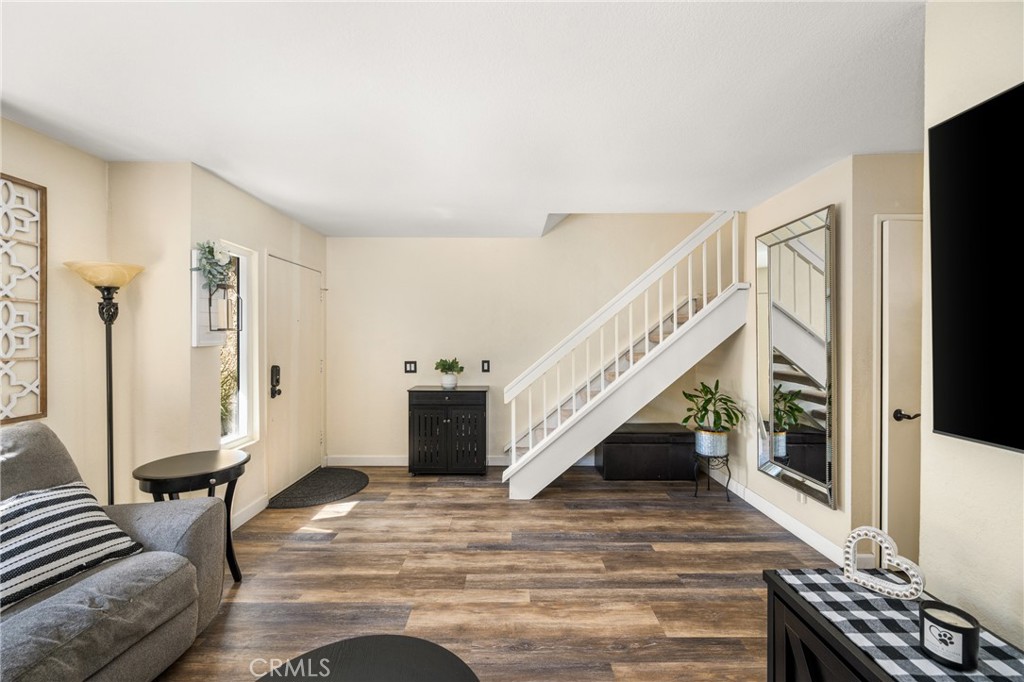 314 South Caliente Court