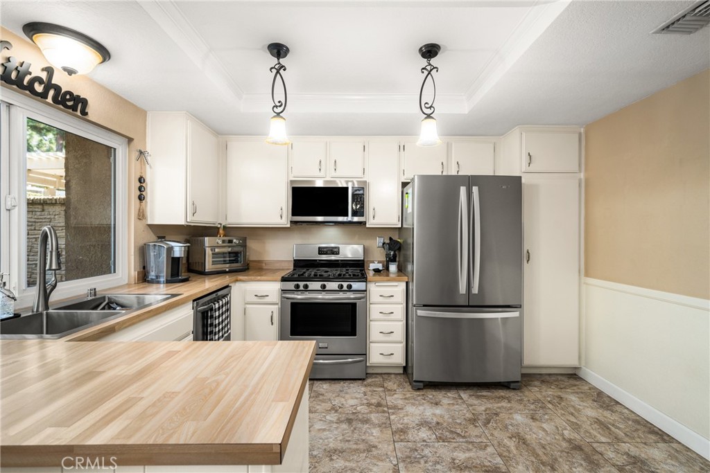 314 South Caliente Court