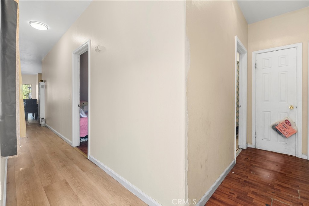 10406 Avalon Boulevard