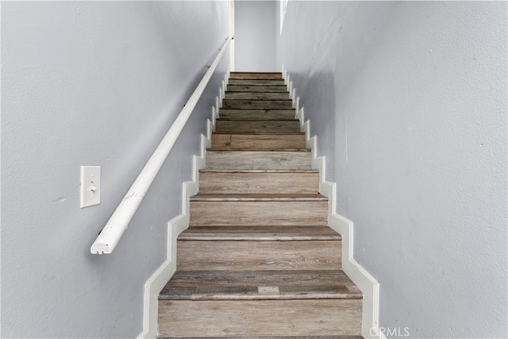 10406 Avalon Boulevard