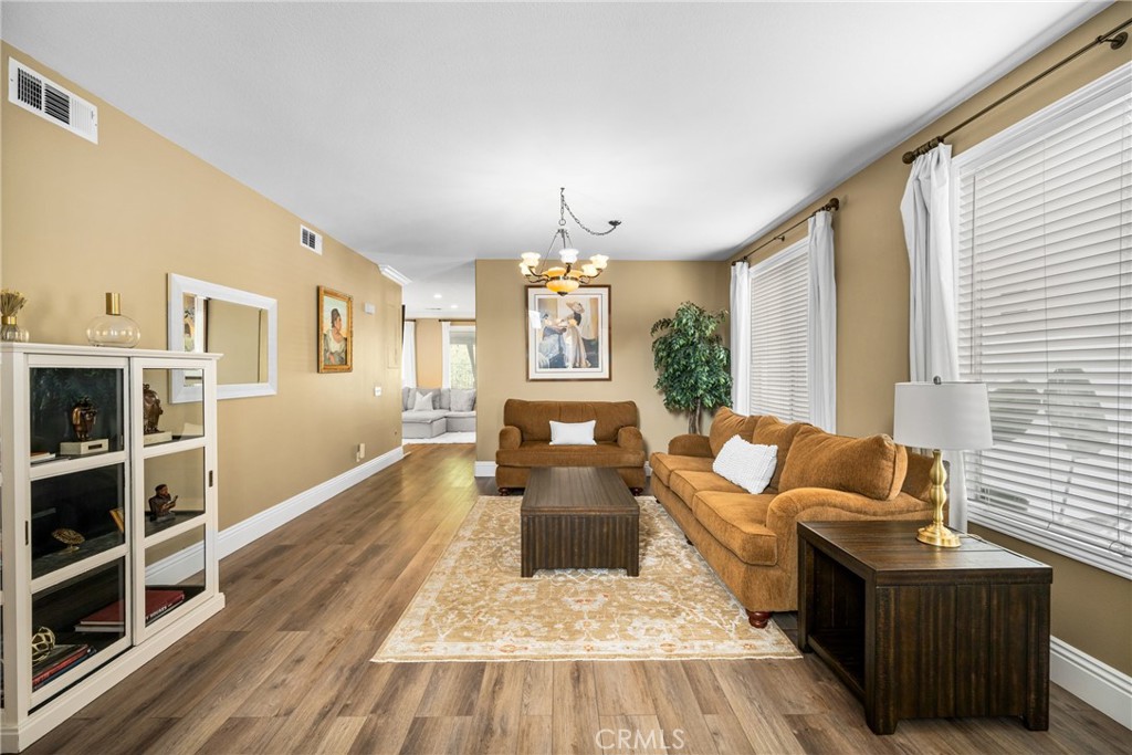 8804 E HEATHERWOOD Road