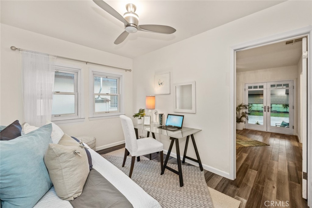 2116 S Sycamore Street