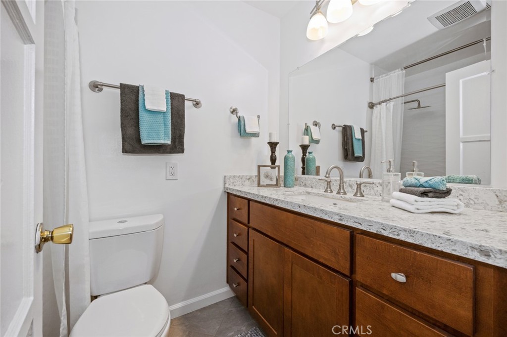 2116 S Sycamore Street