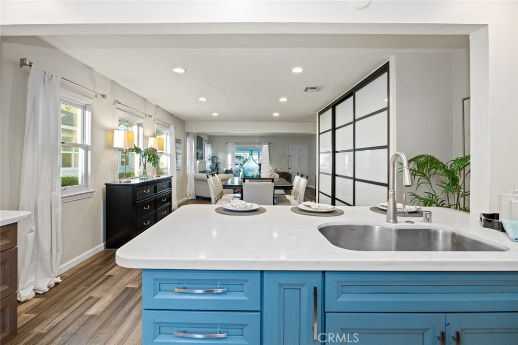 2116 S Sycamore Street