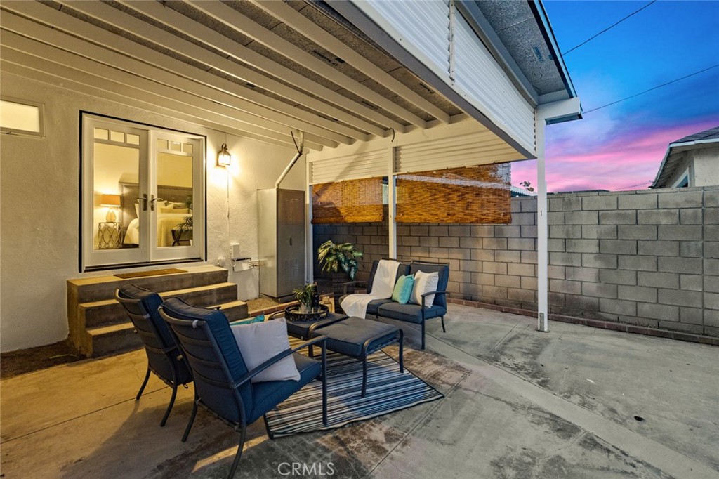 2116 S Sycamore Street