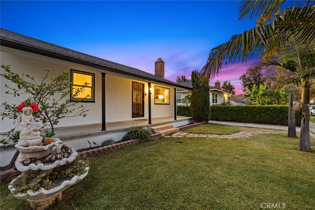 2116 S Sycamore Street