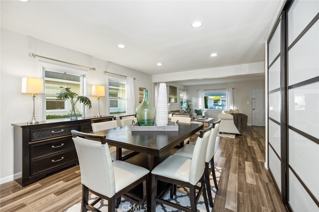 2116 S Sycamore Street