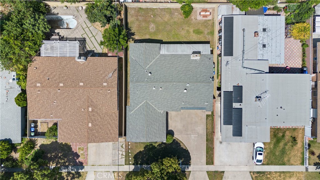 1106 N Wright Street