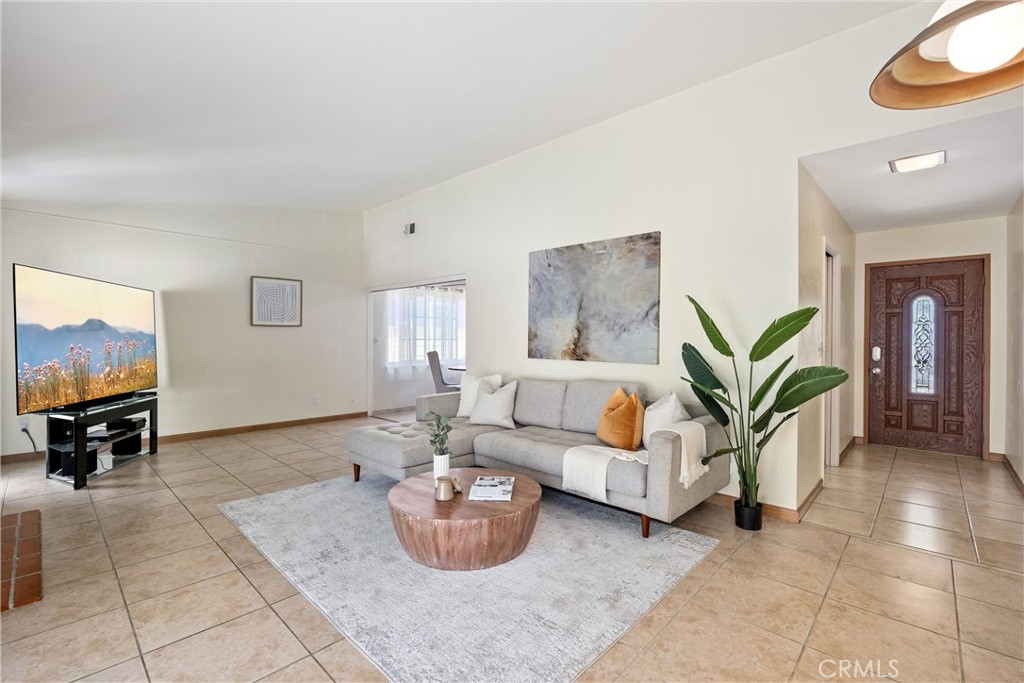 1106 N Wright Street