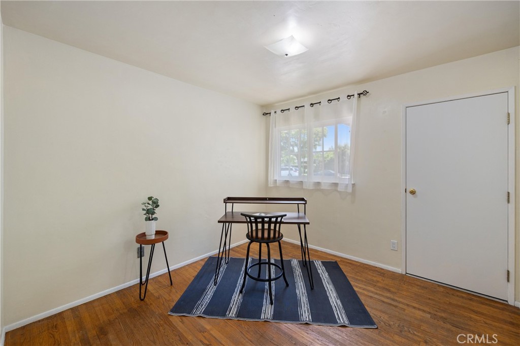 1106 N Wright Street