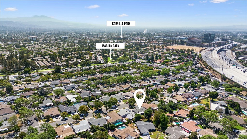 1106 N Wright Street