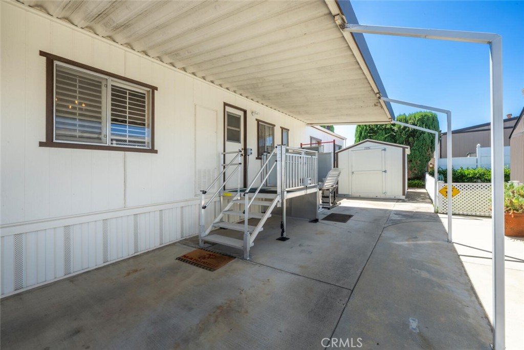 692 Adele Street N space 118