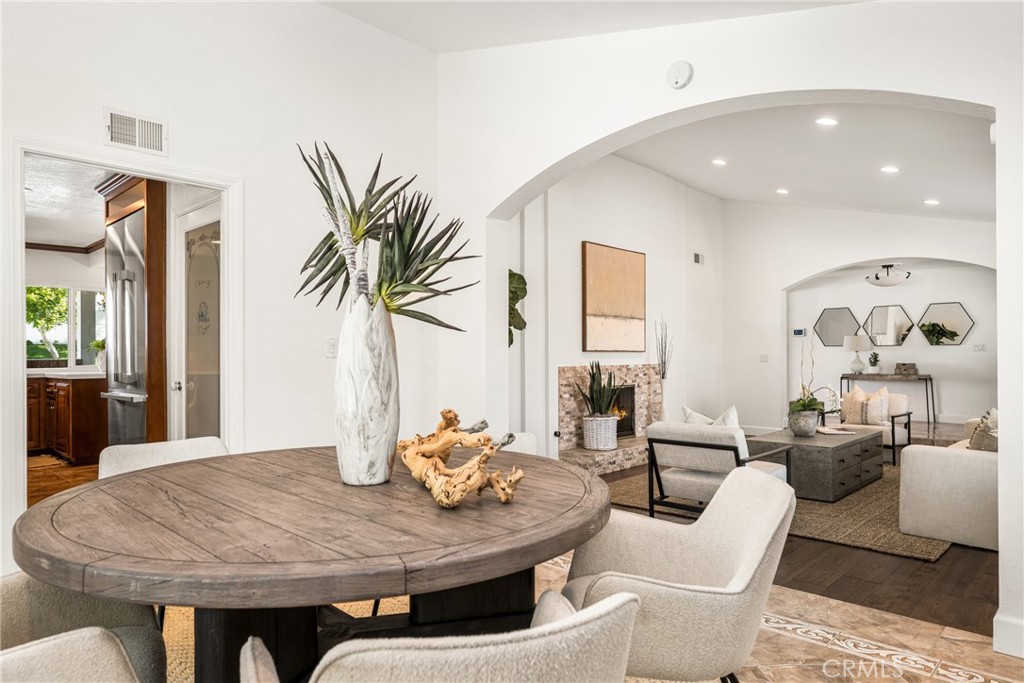 10672 Equestrian Drive