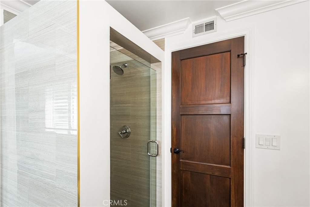 10672 Equestrian Drive