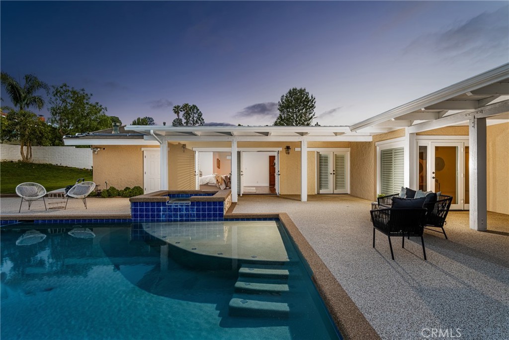 10672 Equestrian Drive