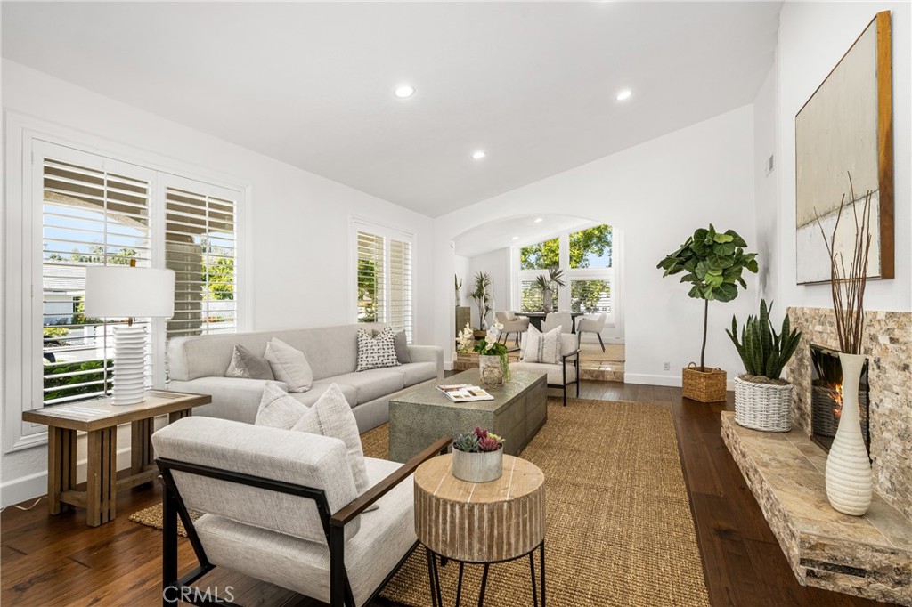 10672 Equestrian Drive
