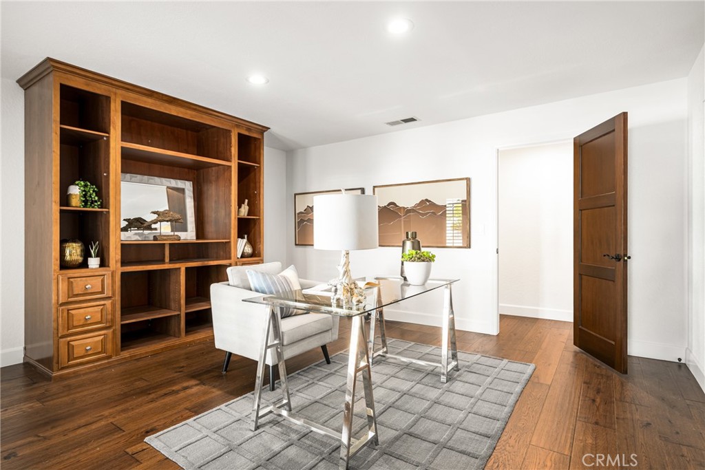 10672 Equestrian Drive