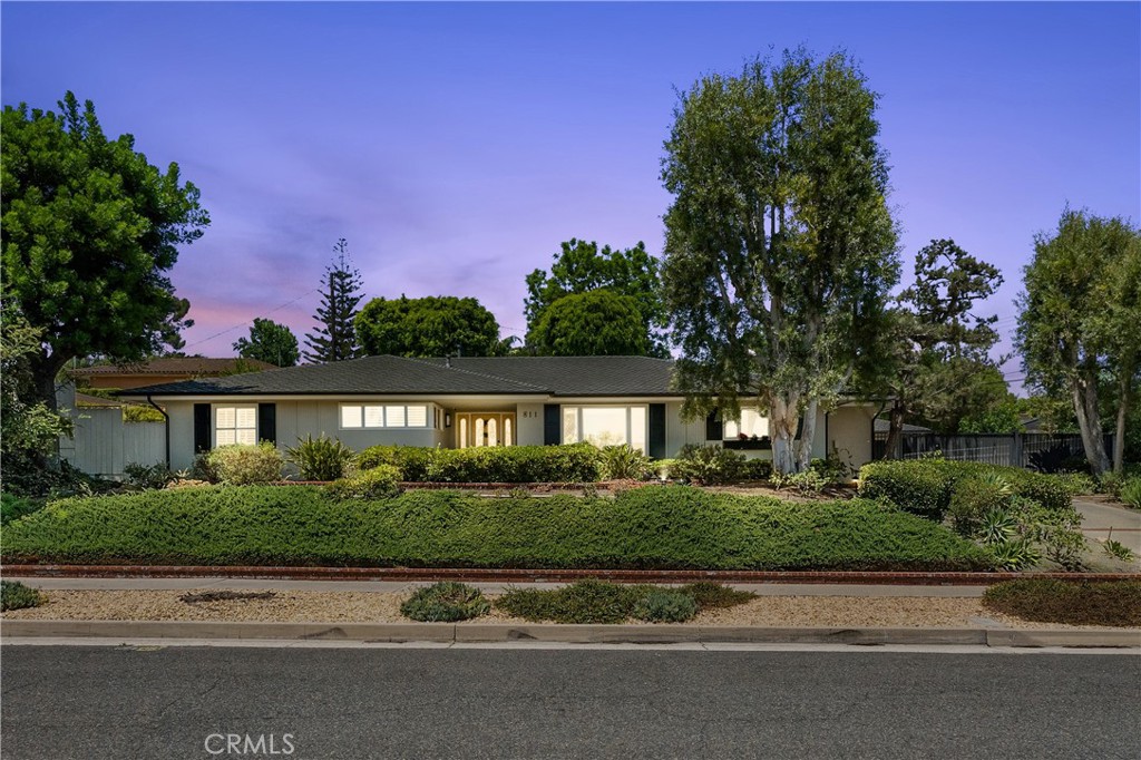 811 Harmony Lane