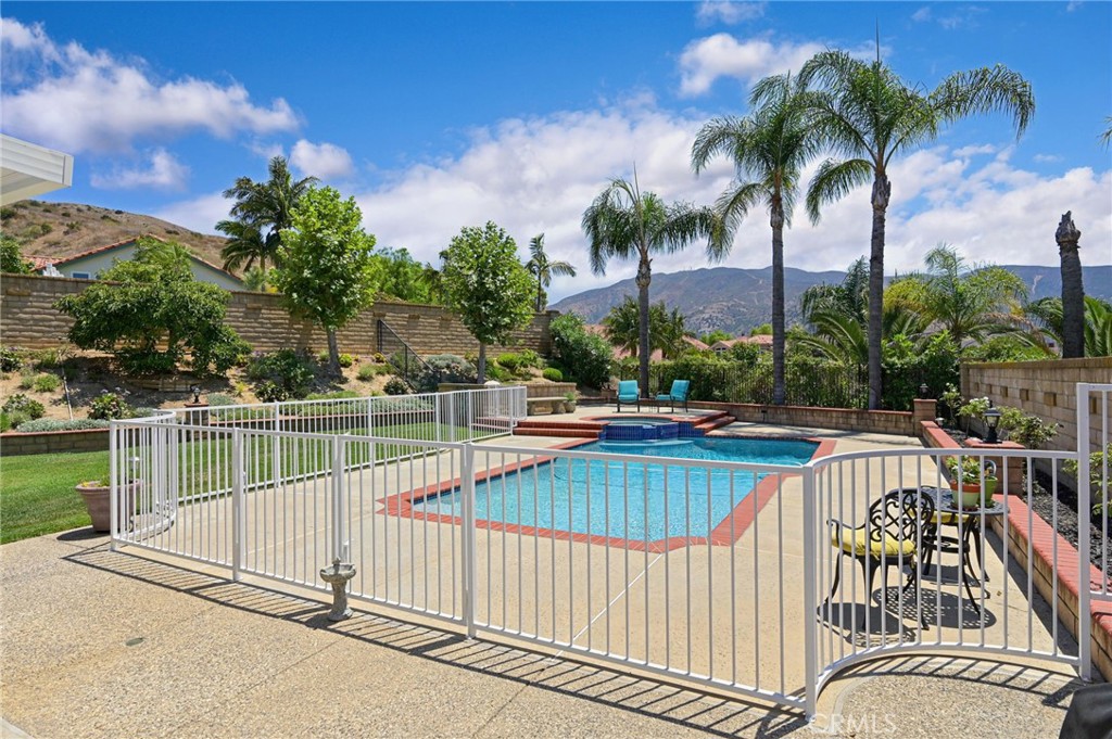 28650 EARLY STAR Way