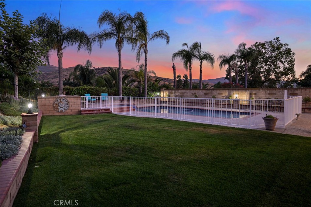 28650 EARLY STAR Way