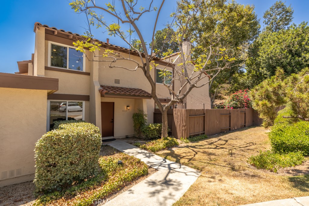 5620 E Avenida Bernardo N