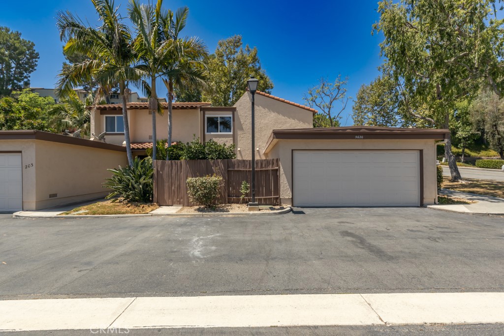 5620 E Avenida Bernardo N