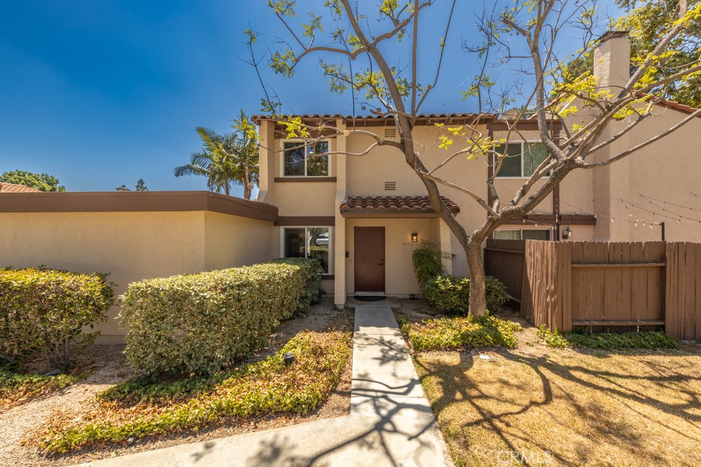 5620 E Avenida Bernardo N