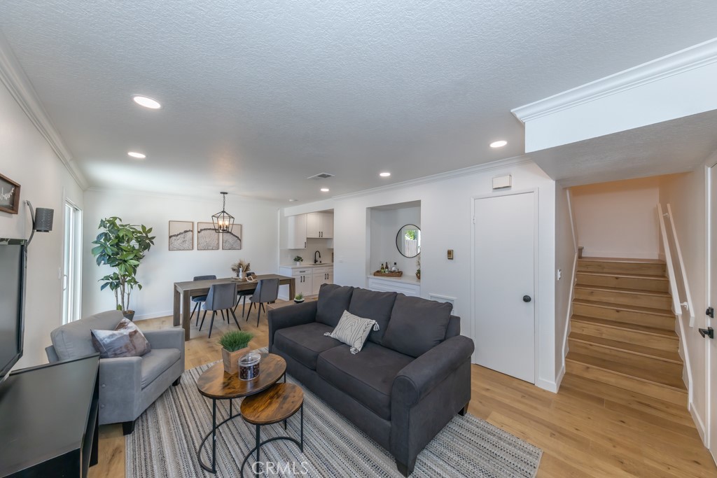 5620 E Avenida Bernardo N