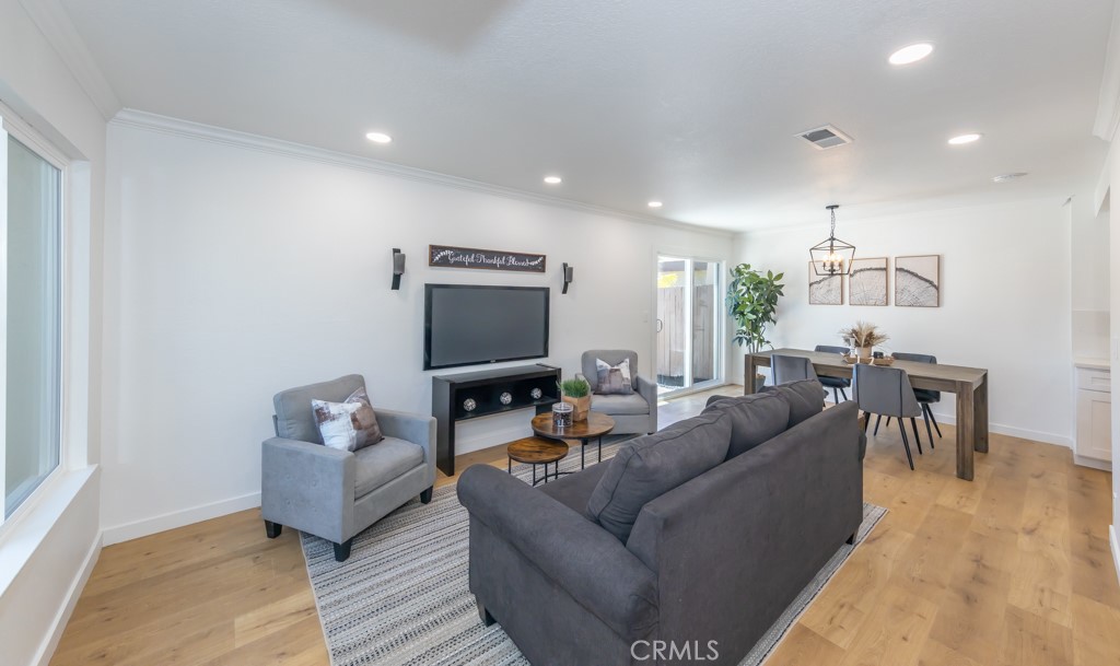 5620 E Avenida Bernardo N