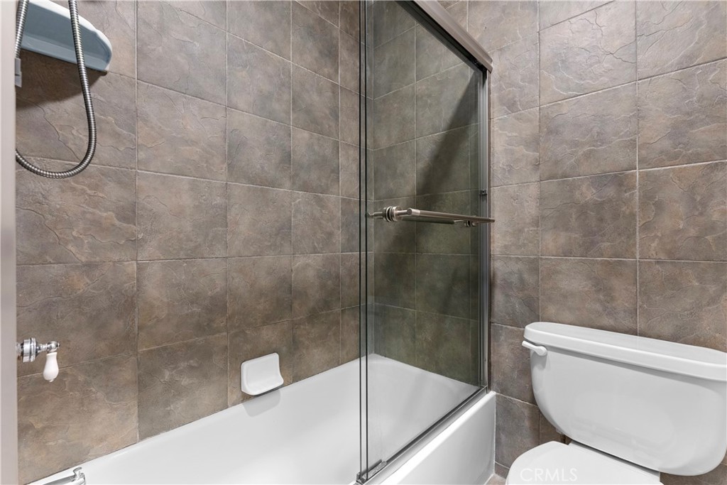 5585 East Pacific Coast Highway 327