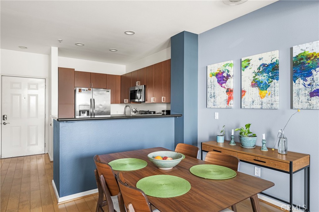 1801 E. Katella Ave #4121