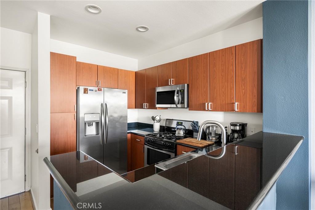 1801 E. Katella Ave #4121