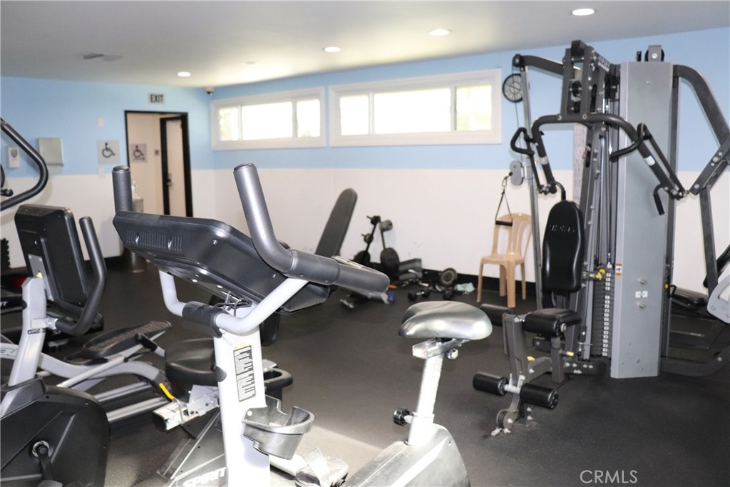 12200 Montecito Road F202