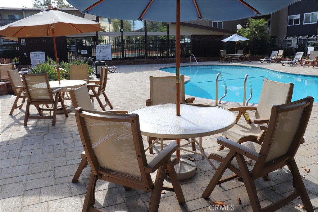 12200 Montecito Road F202