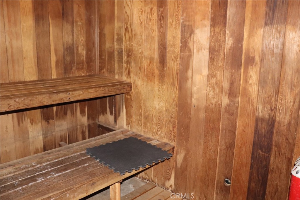 12200 Montecito Road F202