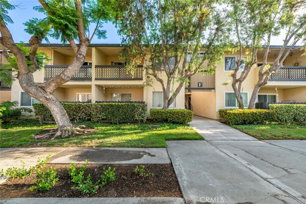 12200 Montecito Road F202