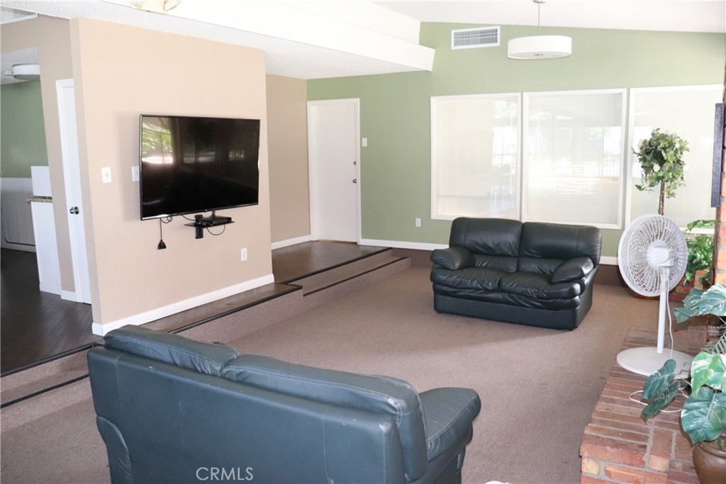 12200 Montecito Road F202