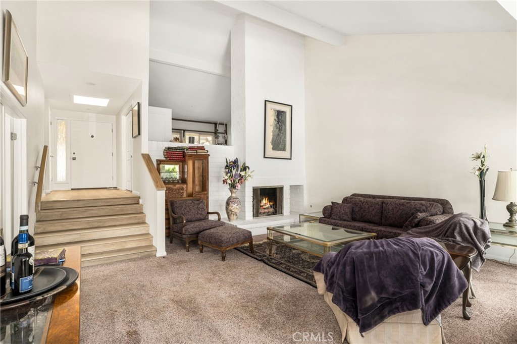 7740 E Lakeview Trail