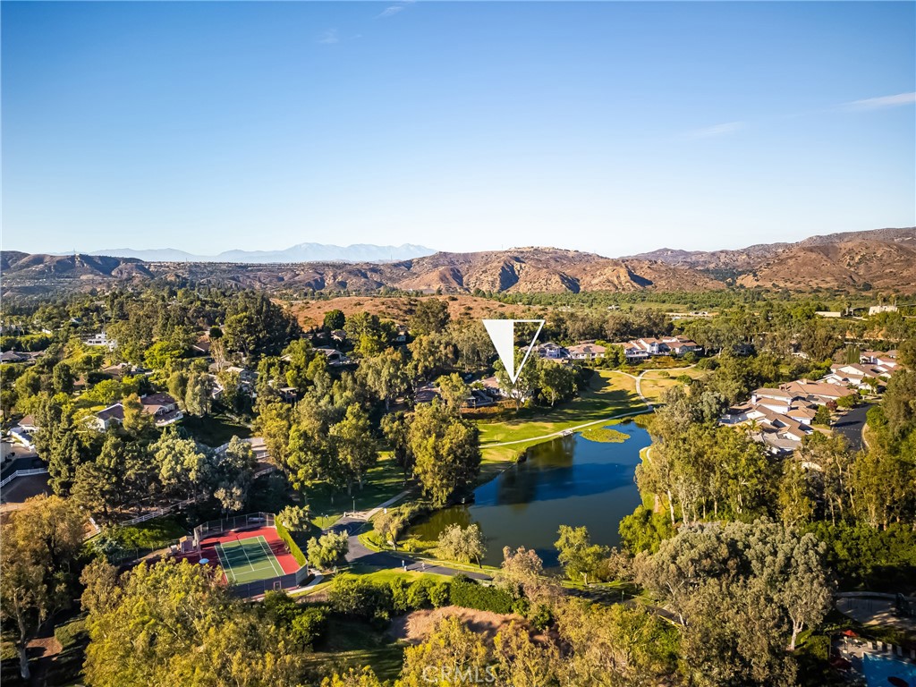 7740 E Lakeview Trail