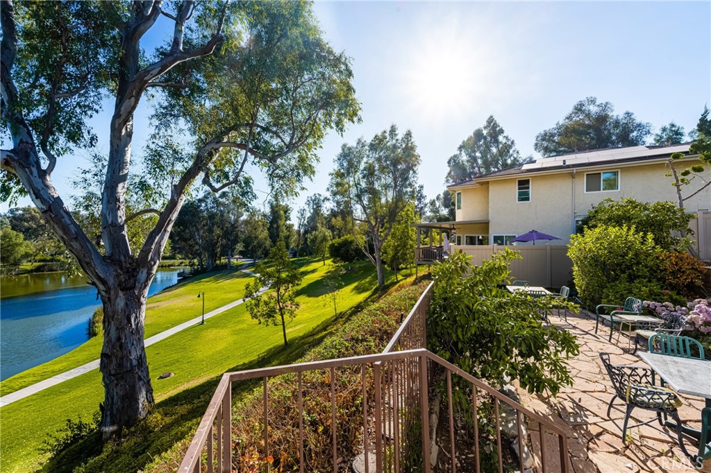 7740 E Lakeview Trail