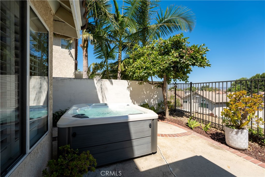 7831 E Margaret Court